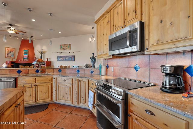 612 Camino Arviso, Rio Rico, AZ 85648