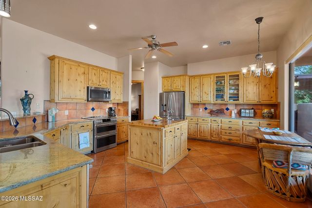 612 Camino Arviso, Rio Rico, AZ 85648