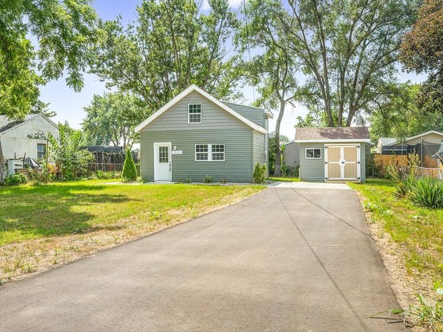 1338 McKinley Avenue, Beloit, WI 53511