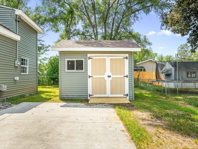 1338 McKinley Avenue, Beloit, WI 53511