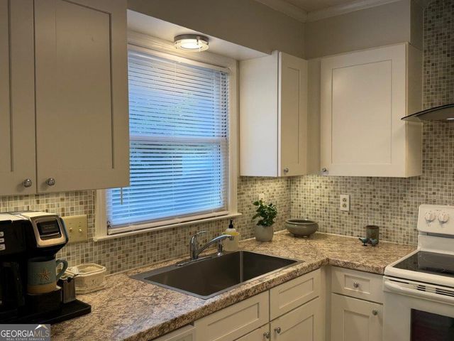 163 Manor Row, Macon, GA 31210