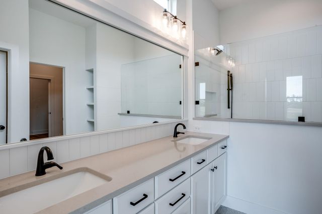 3437 S Linden, Wichita, KS 67210