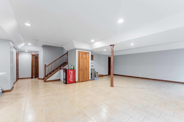 5207 Warren Avenue, Hillside, IL 60162