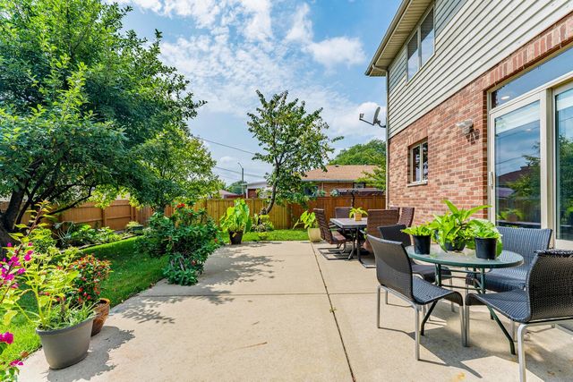 5207 Warren Avenue, Hillside, IL 60162