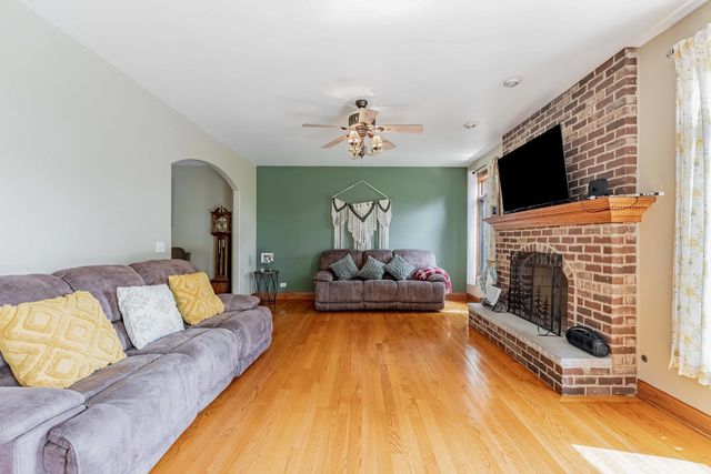 5207 Warren Avenue, Hillside, IL 60162