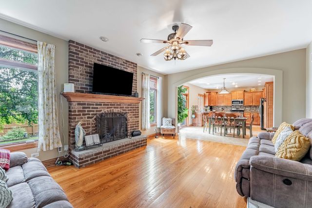 5207 Warren Avenue, Hillside, IL 60162