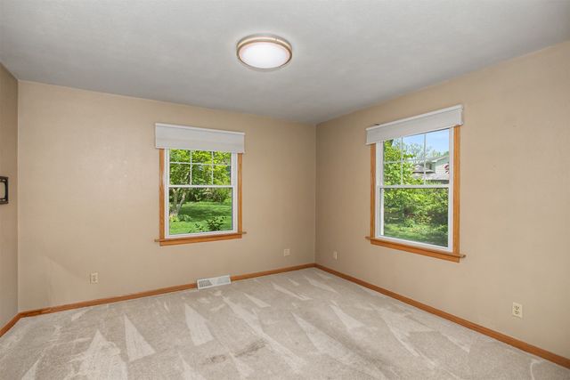 1419 McKinley Drive, Ames, IA 50010
