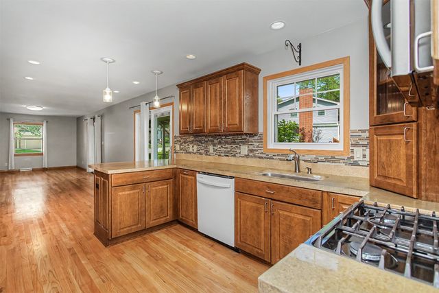 1419 McKinley Drive, Ames, IA 50010