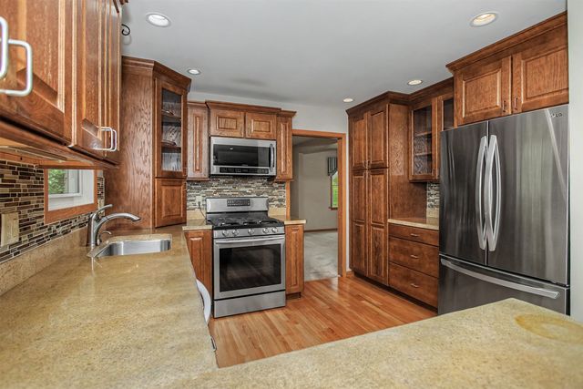 1419 McKinley Drive, Ames, IA 50010