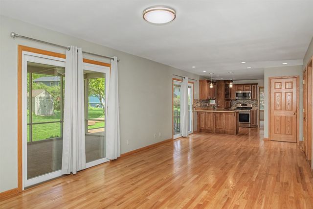 1419 McKinley Drive, Ames, IA 50010