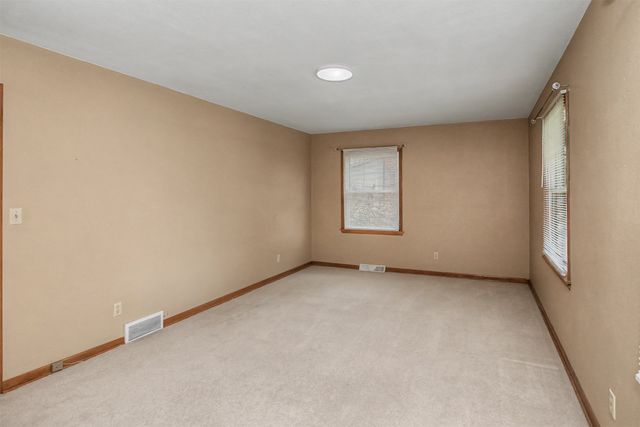 1419 McKinley Drive, Ames, IA 50010