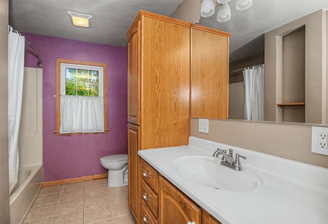 1419 McKinley Drive, Ames, IA 50010