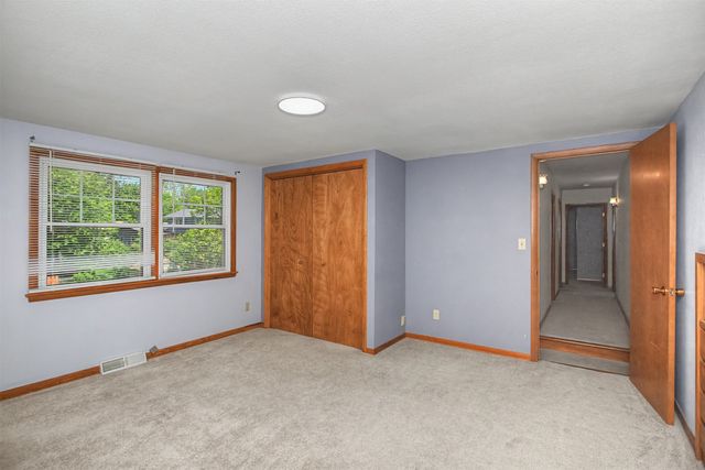 1419 McKinley Drive, Ames, IA 50010