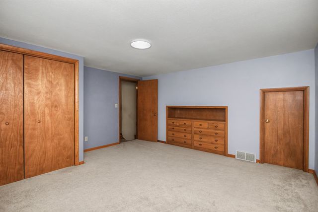 1419 McKinley Drive, Ames, IA 50010