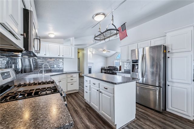 4396 S Amanda Avenue, Fort Mohave, AZ 86426