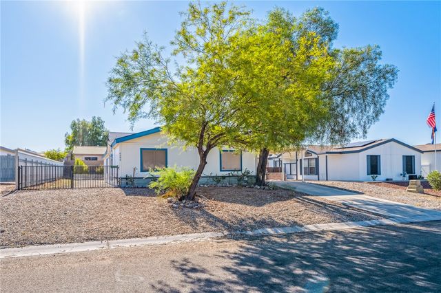 4396 S Amanda Avenue, Fort Mohave, AZ 86426