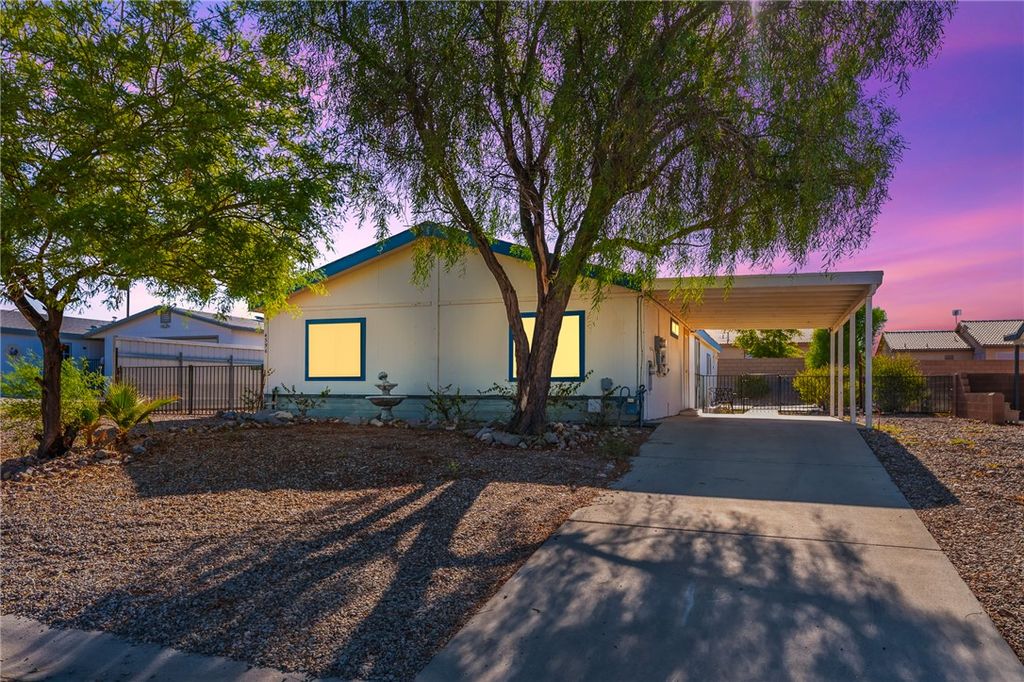 4396 S Amanda Avenue, Fort Mohave, AZ 86426