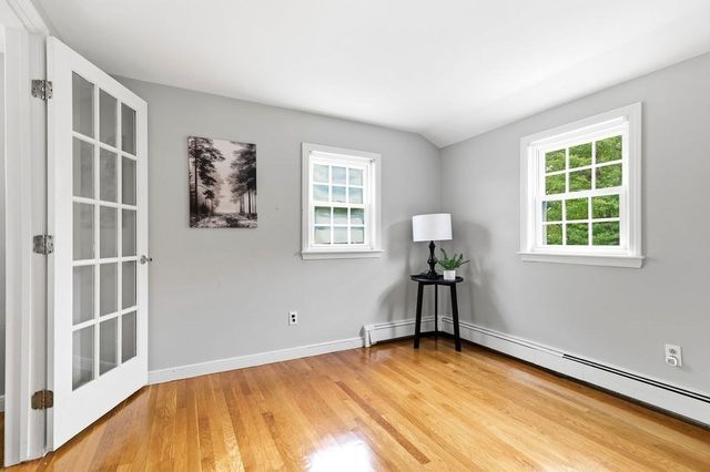 70 Century Road, Weymouth, MA 02190