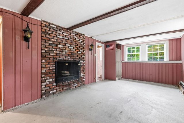 70 Century Road, Weymouth, MA 02190