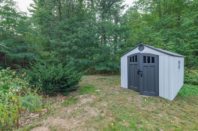 70 Century Road, Weymouth, MA 02190