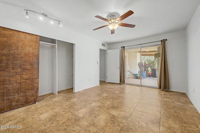 18017 N EVERSON Drive, Glendale, AZ 85308