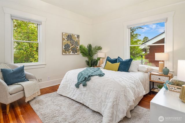 311 N 47th Street, Seattle, WA 98103
