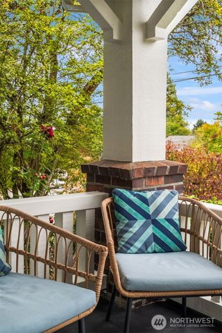 311 N 47th Street, Seattle, WA 98103