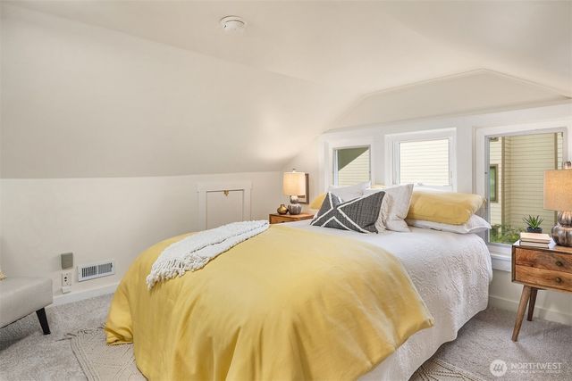 311 N 47th Street, Seattle, WA 98103