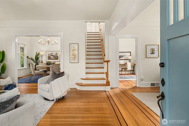 311 N 47th Street, Seattle, WA 98103