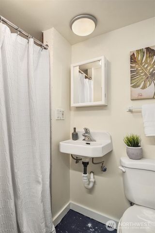 311 N 47th Street, Seattle, WA 98103