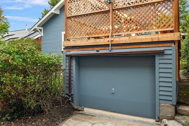 311 N 47th Street, Seattle, WA 98103