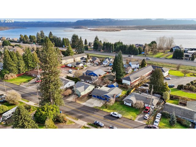 716 C St, Washougal, WA 98671