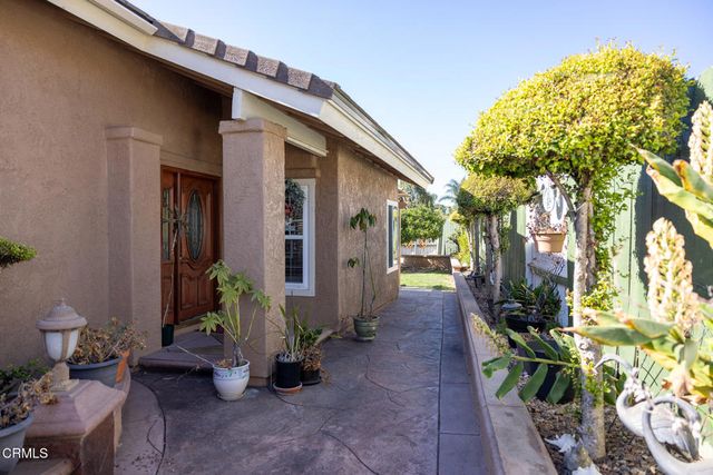 5472 Quailridge Drive, Camarillo, CA 93012