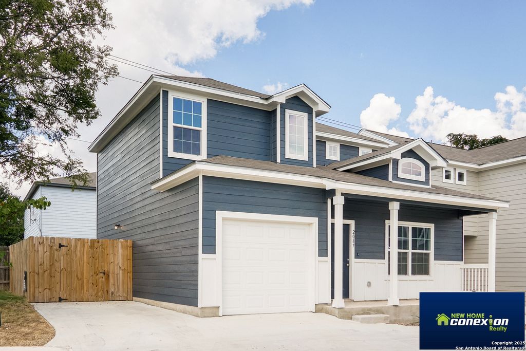 2087 Silver Oak Dr, San Antonio, TX 78213