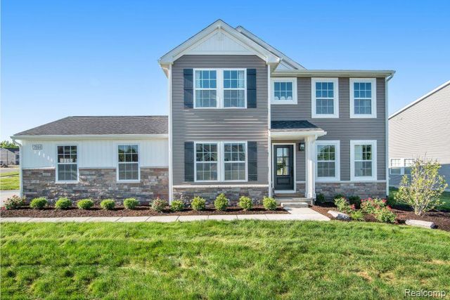 7044 Primrose Lane, Grand Blanc Charter Township, MI 49024