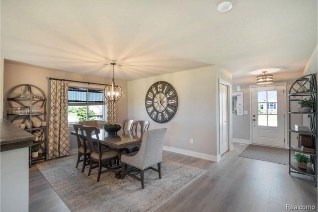 7044 Primrose Lane, Grand Blanc Charter Township, MI 49024