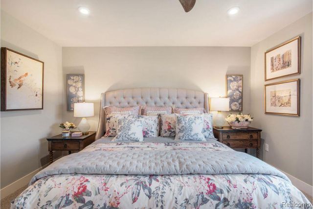 7044 Primrose Lane, Grand Blanc Charter Township, MI 49024