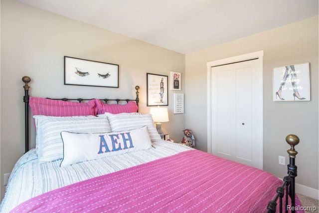 7044 Primrose Lane, Grand Blanc Charter Township, MI 49024