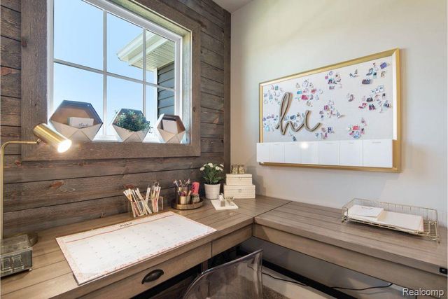 7044 Primrose Lane, Grand Blanc Charter Township, MI 49024