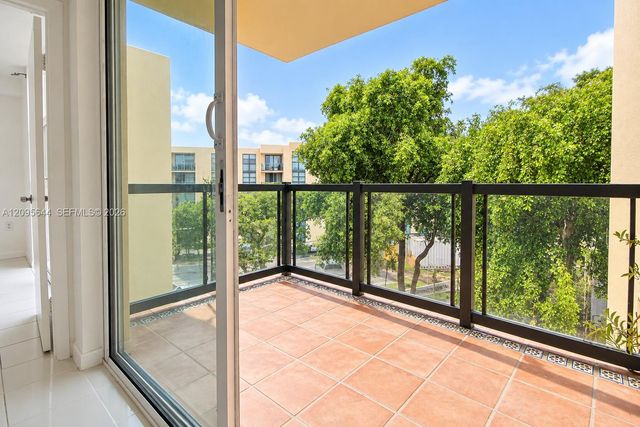 11750 SW 18th Street 416-I, Miami, FL 33175