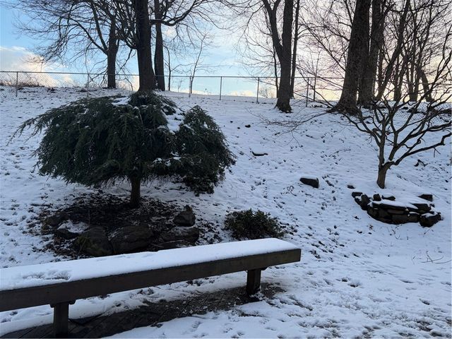 120 Lyn Dale Drive, Center Twp, PA 16001