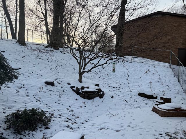 120 Lyn Dale Drive, Center Twp, PA 16001