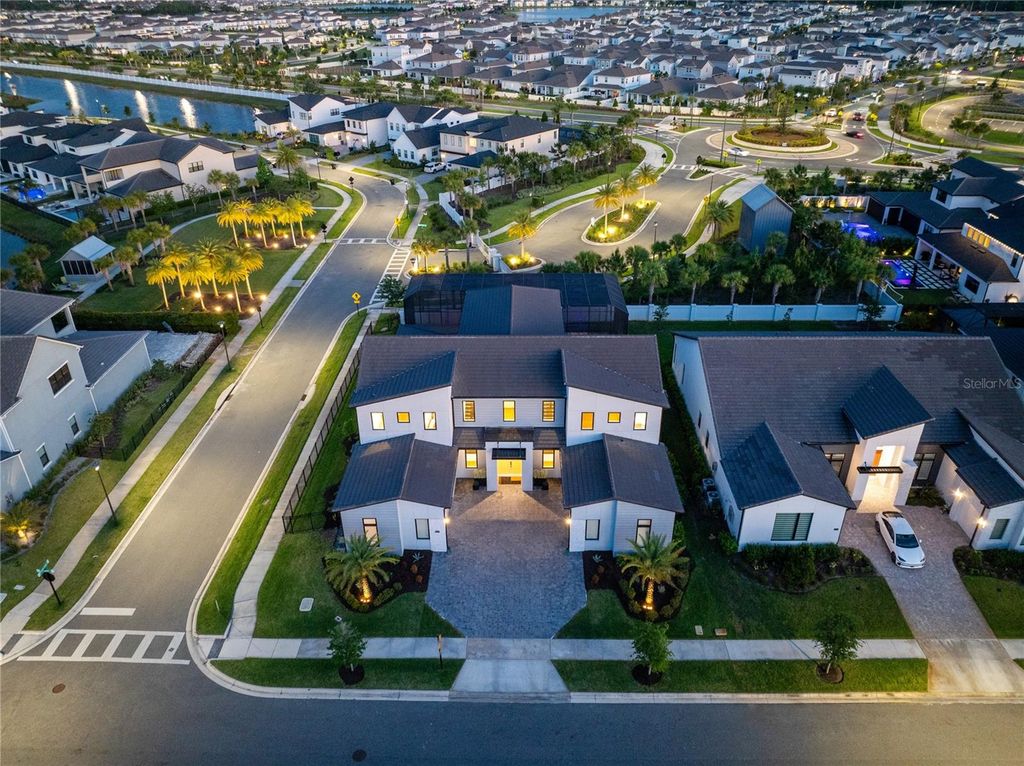 Image 55 of property listing at 9076 SANTORINI DRIVE, Orlando, FL 32827