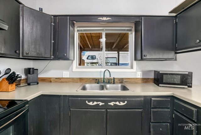 321 Monroe St, Twin Falls, ID 83301