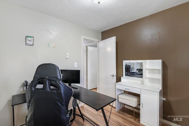 321 Monroe St, Twin Falls, ID 83301