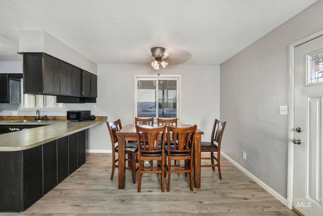 321 Monroe St, Twin Falls, ID 83301