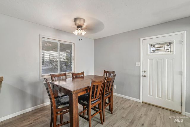 321 Monroe St, Twin Falls, ID 83301