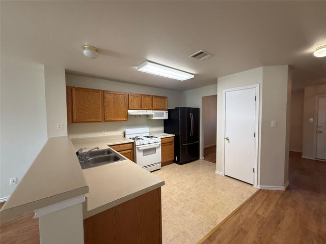 241 Carriage WAY, Kyle, TX 78640