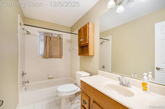 14103 Colpaert Drive, Warren, MI 48088