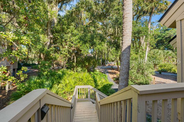 57 Night Heron Ln, Hilton Head Island, SC 29928